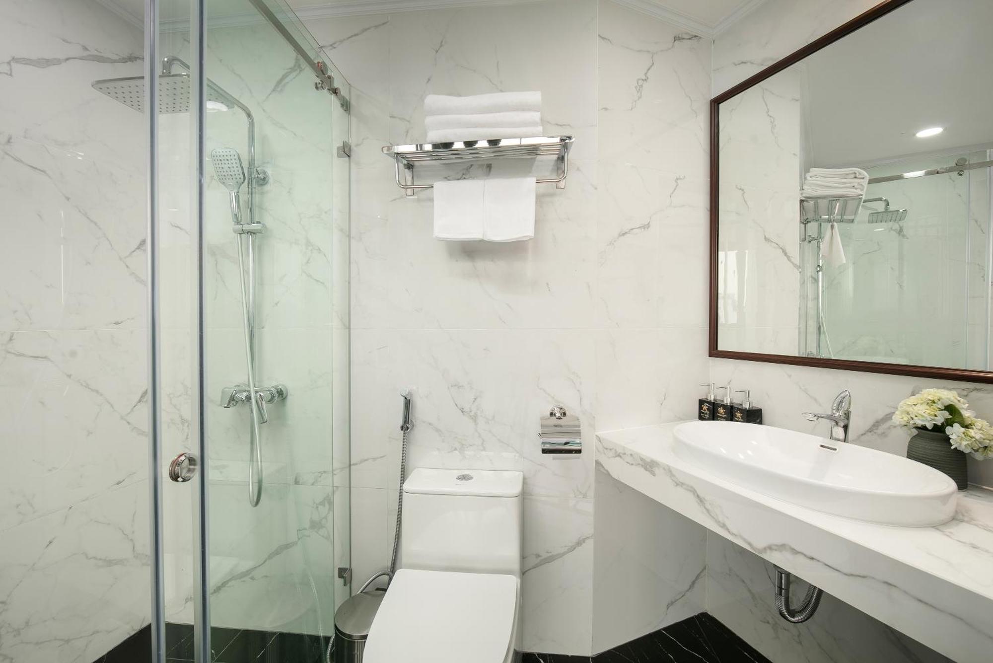 Hanoi Plaza Suite Hotel & Spa Eksteriør billede